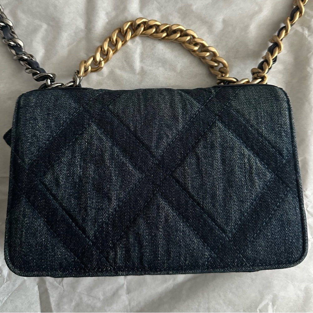 Chanel Denim Quilted Chanel 19 Wallet On Chain WOC Blue Shoulder Bag Crossbody - Picture 11 of 11